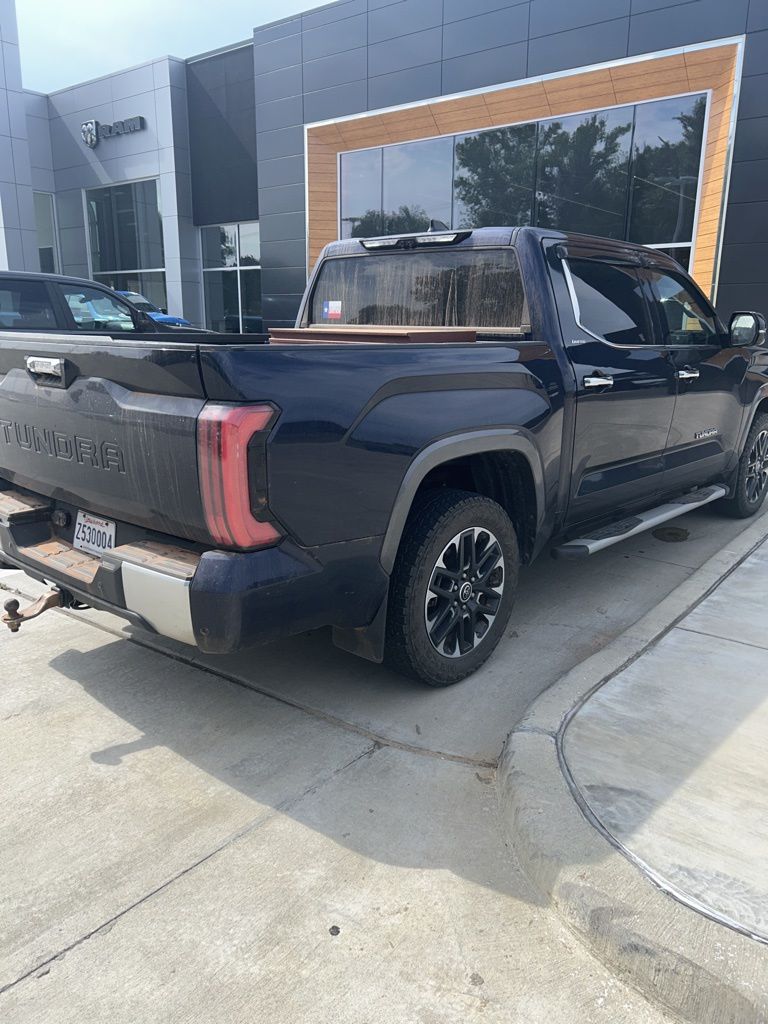 2023 Toyota Tundra Limited photo 4