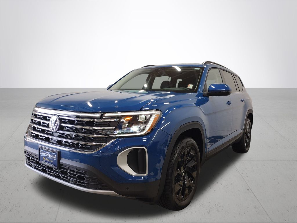 2025 Volkswagen Atlas SE Technology photo 2