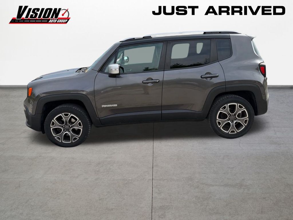 2016 Jeep Renegade Limited photo 8