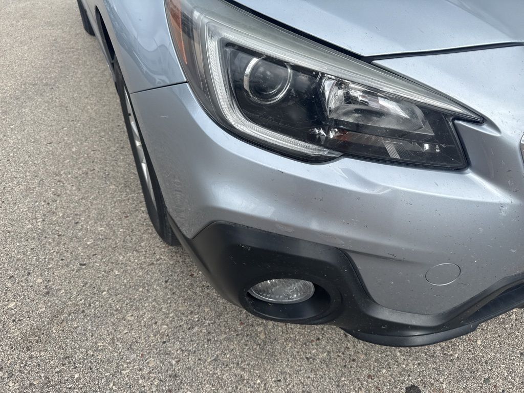 2019 Subaru Outback 2.5i Premium photo 3