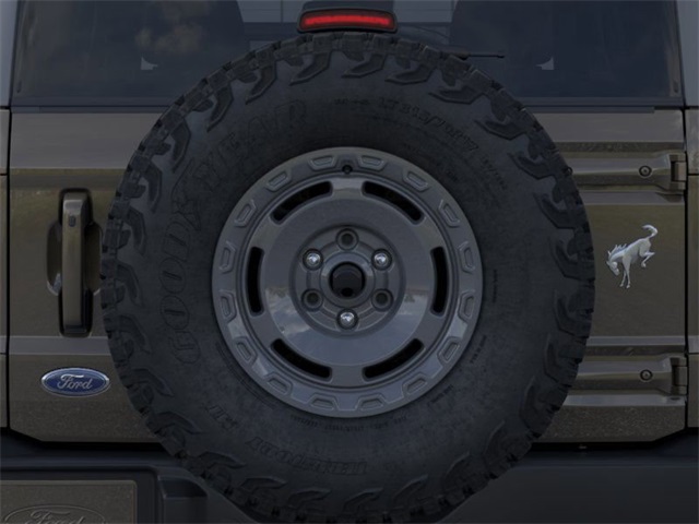 2025 Ford Bronco Outer Banks photo 16