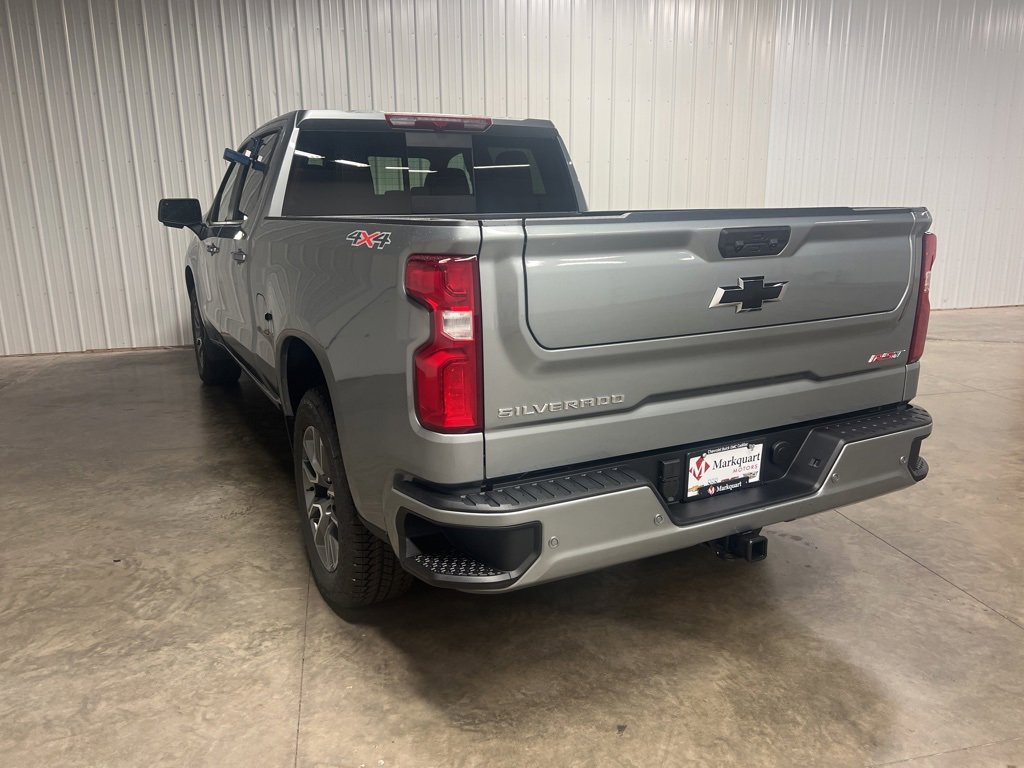 2026 Chevrolet Silverado 1500 RST photo 3