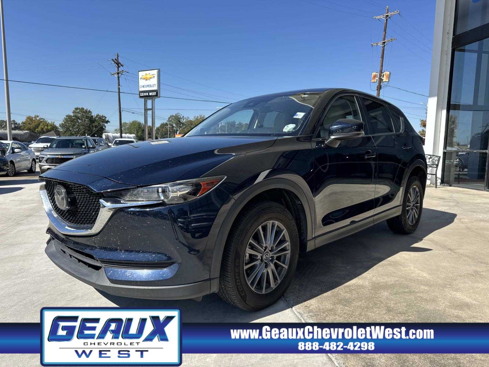 2020 Mazda CX-5 Touring photo 3