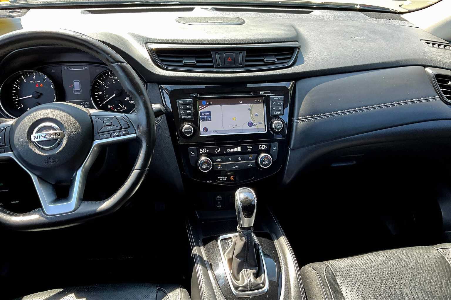 2017 Nissan Rogue SL photo 6