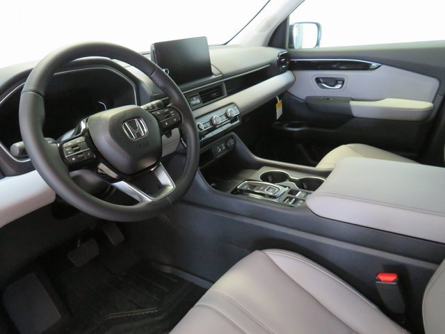 2025 Honda Pilot EX-L photo 4