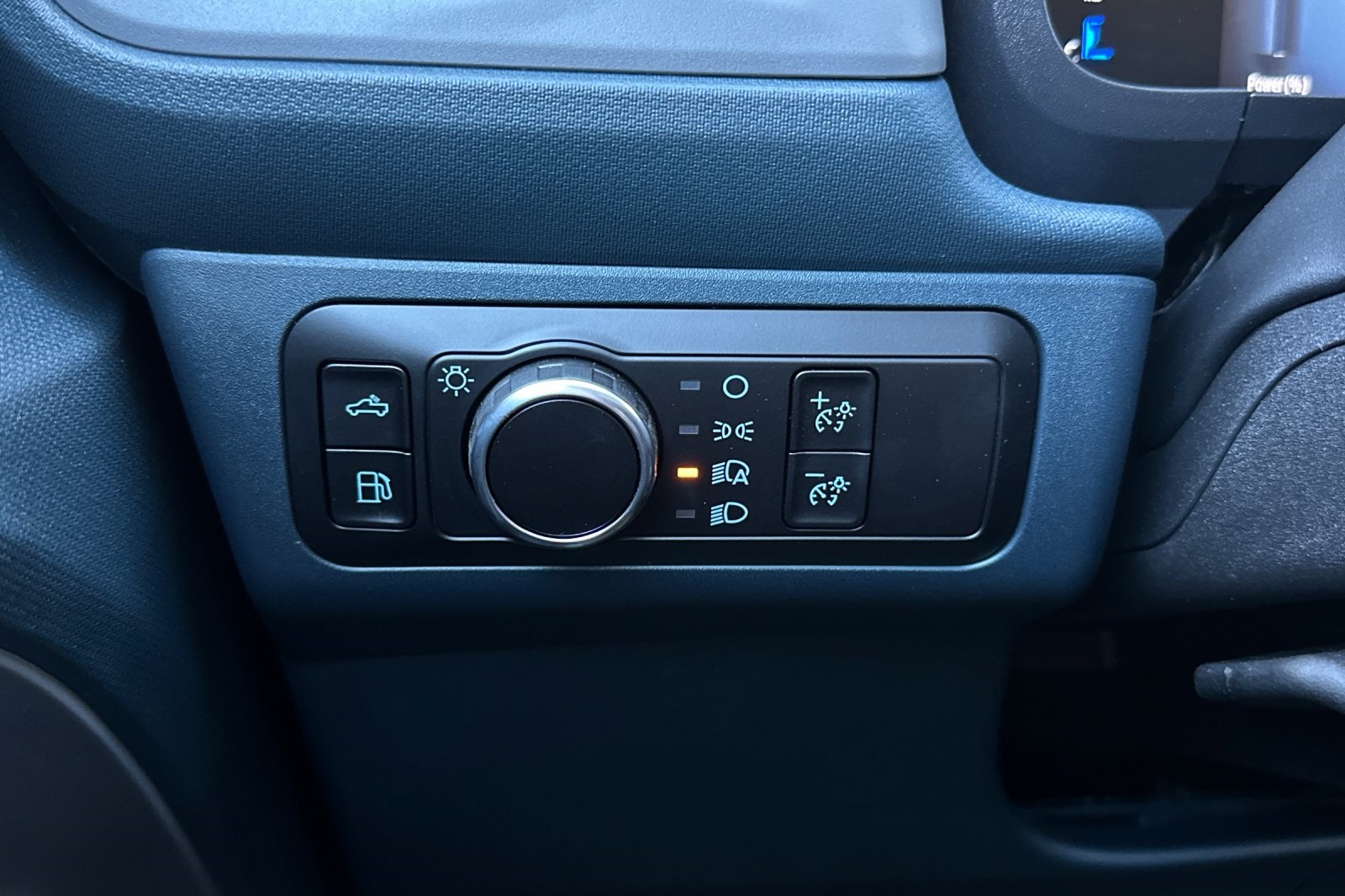 2025 Ford Maverick XL photo 24