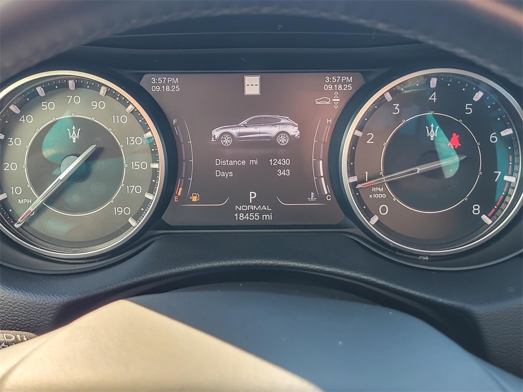 2022 Maserati Levante GT photo 12