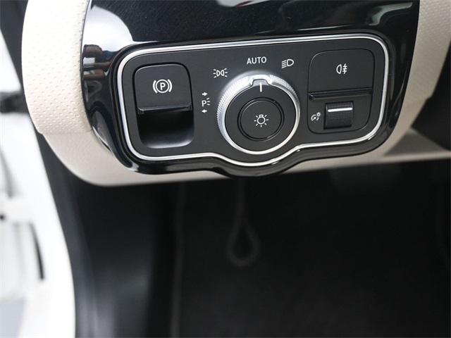 2023 Mercedes Benz CLA 250 4MATIC photo 15