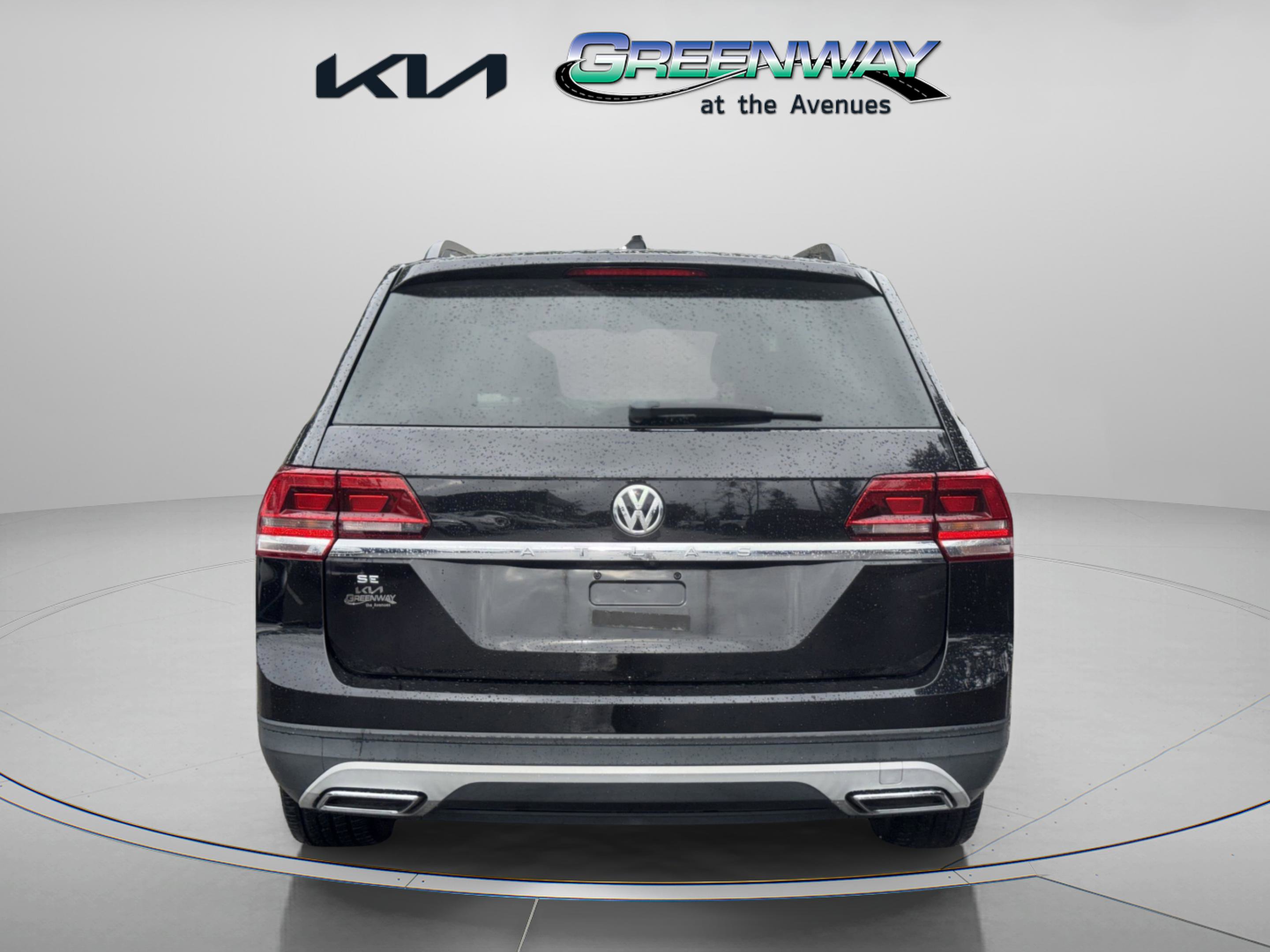 2020 Volkswagen Atlas SE Technology photo 2