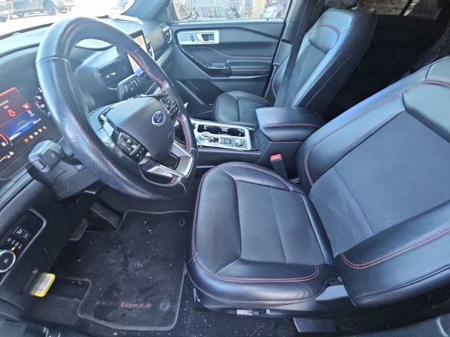 2022 Ford Explorer ST-Line photo 3