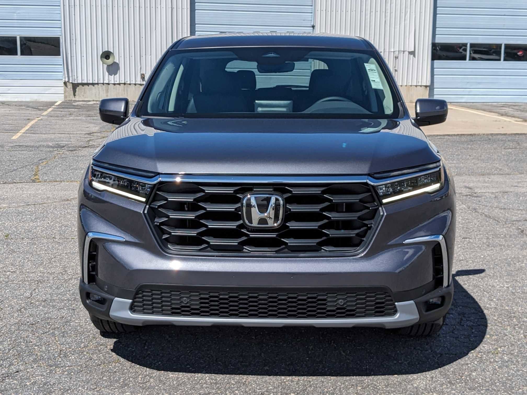 2025 Honda Pilot EX-L photo 7