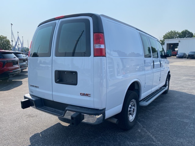 2023 Gmc Savana Cargo 2500 photo 4
