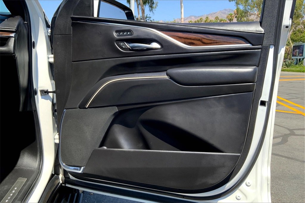 2022 Cadillac Escalade Premium Luxury Platinum photo 22