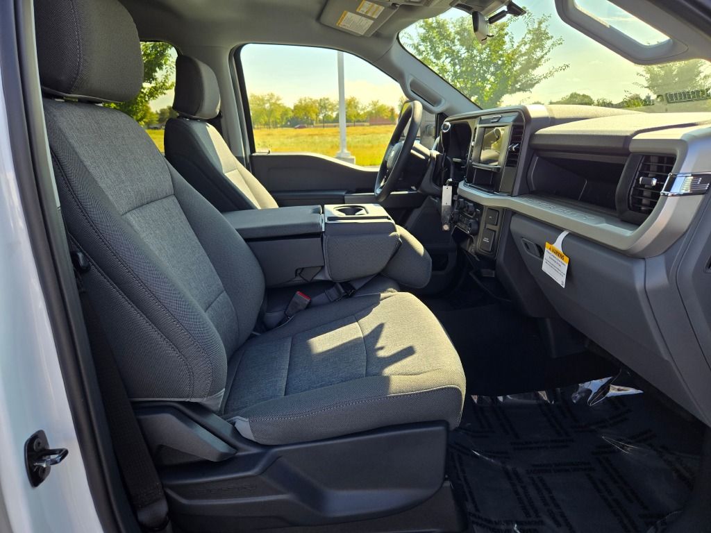 2026 Ford F-250 photo 5