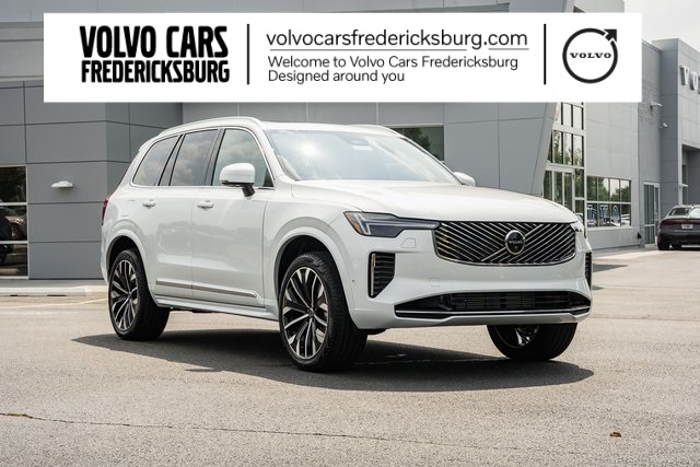 2026 Volvo XC90 Plus's photo