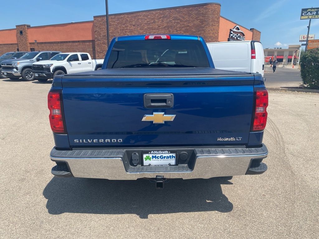 2018 Chevrolet Silverado 1500 LT photo 4