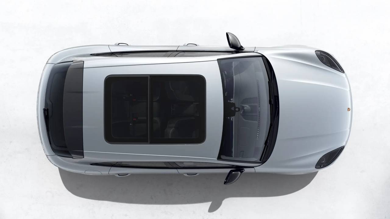 2026 Porsche Macan T photo 5
