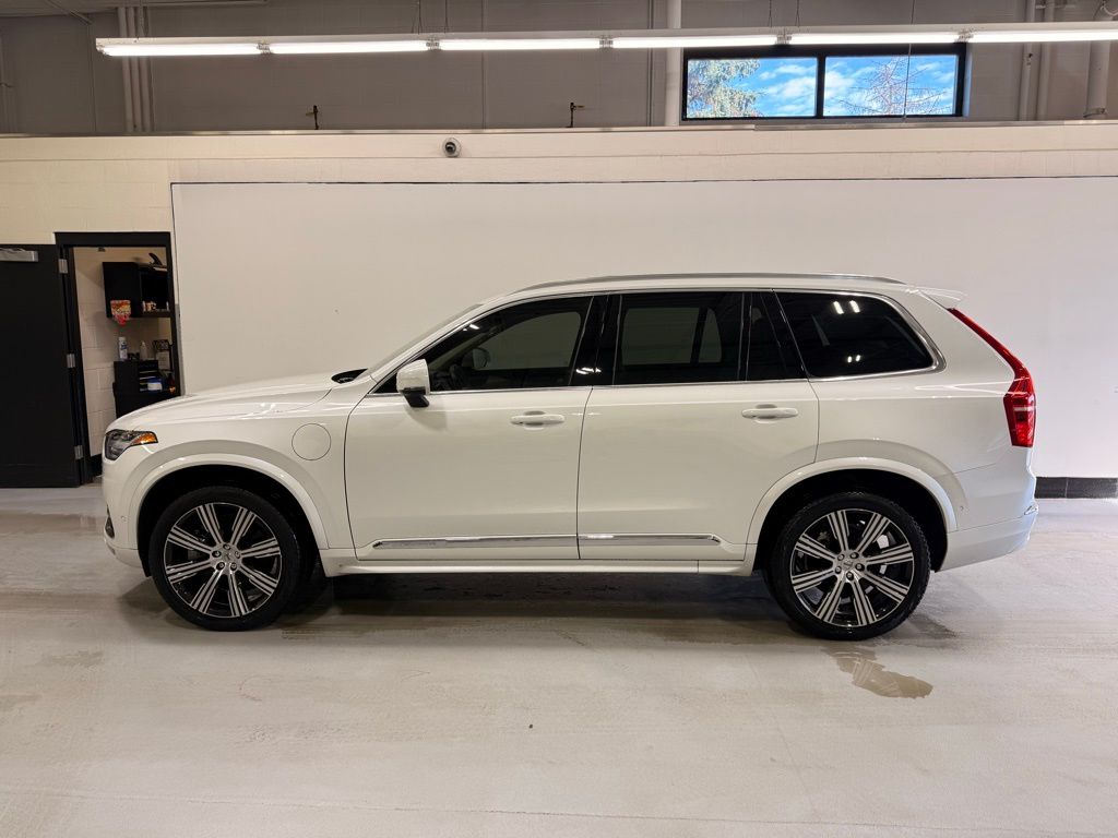 Used 2023 Volvo XC90 Plus with VIN YV4H60CN1P1989033 for sale in Golden Valley, Minnesota