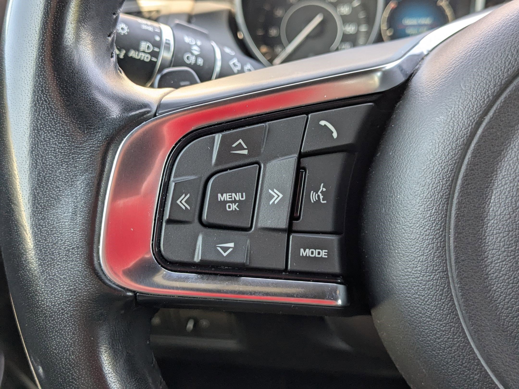 2018 Jaguar E-PACE First Edition photo 16