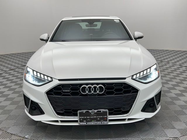 2023 Audi A4 45 S line Premium Plus Quattro photo 2