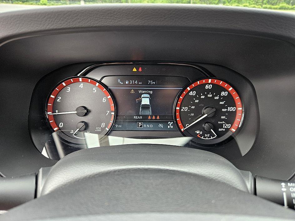 2025 Nissan Frontier Crew Cab PRO-4X photo 24