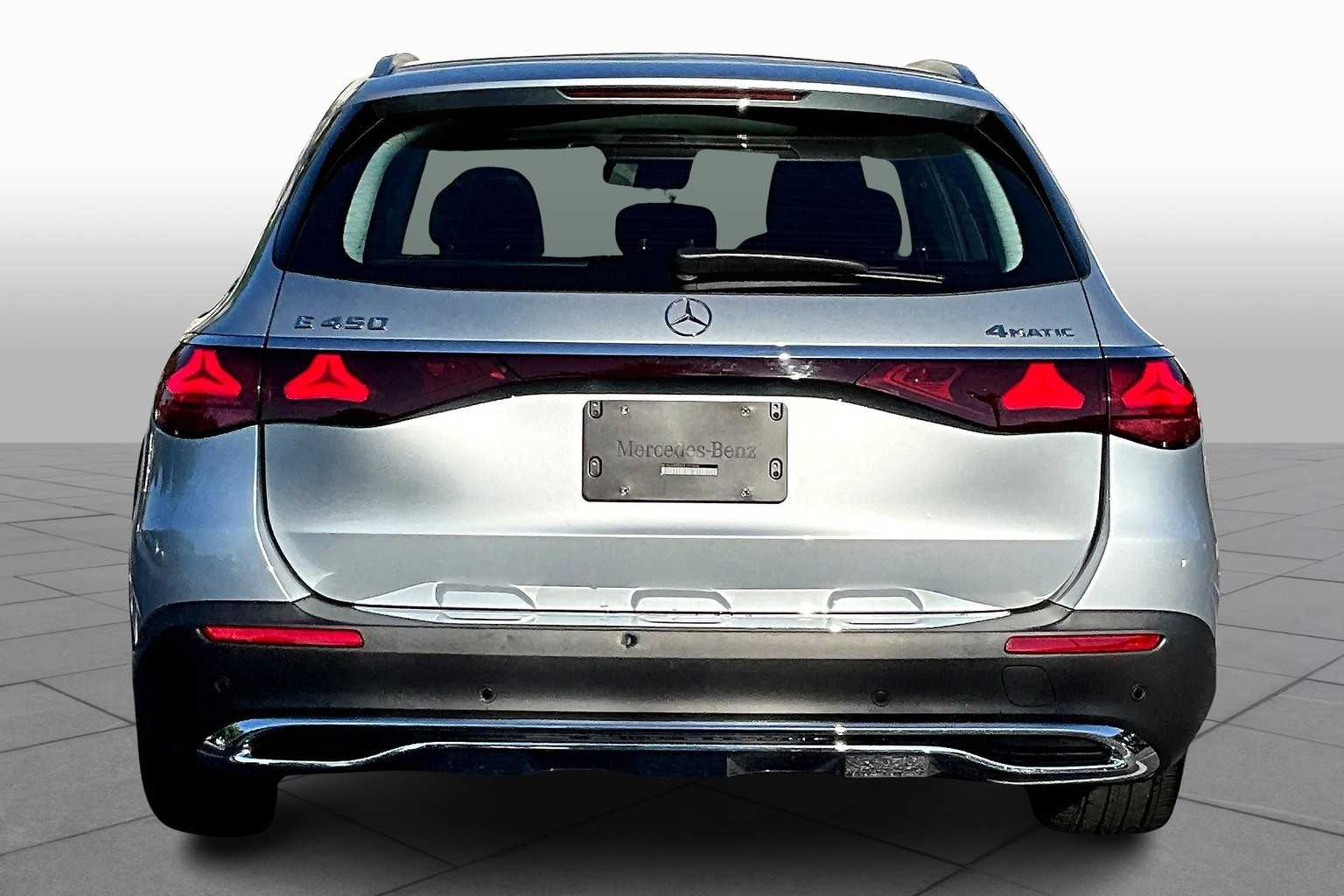 2025 Mercedes Benz E 450 4MATIC Wagon photo 4