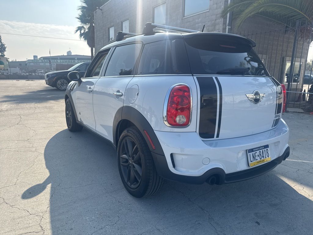 2012 Mini Cooper S ALL4 photo 2