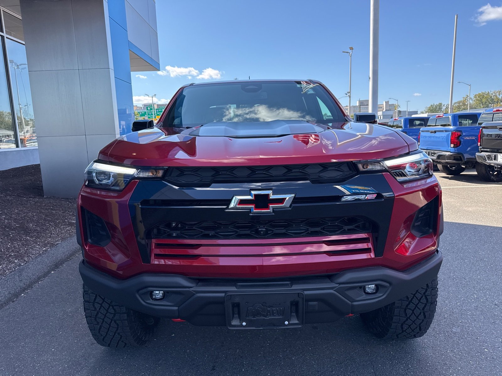2025 Chevrolet Colorado ZR2 photo 3