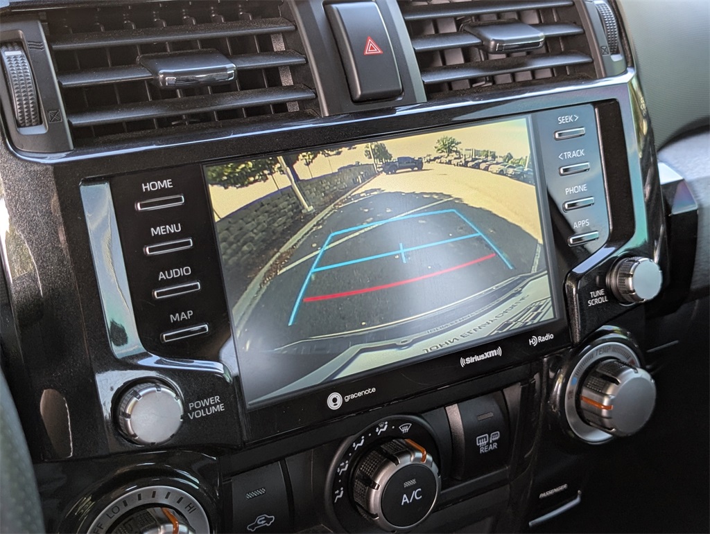 2020 Toyota 4Runner TRD Off-Road photo 26
