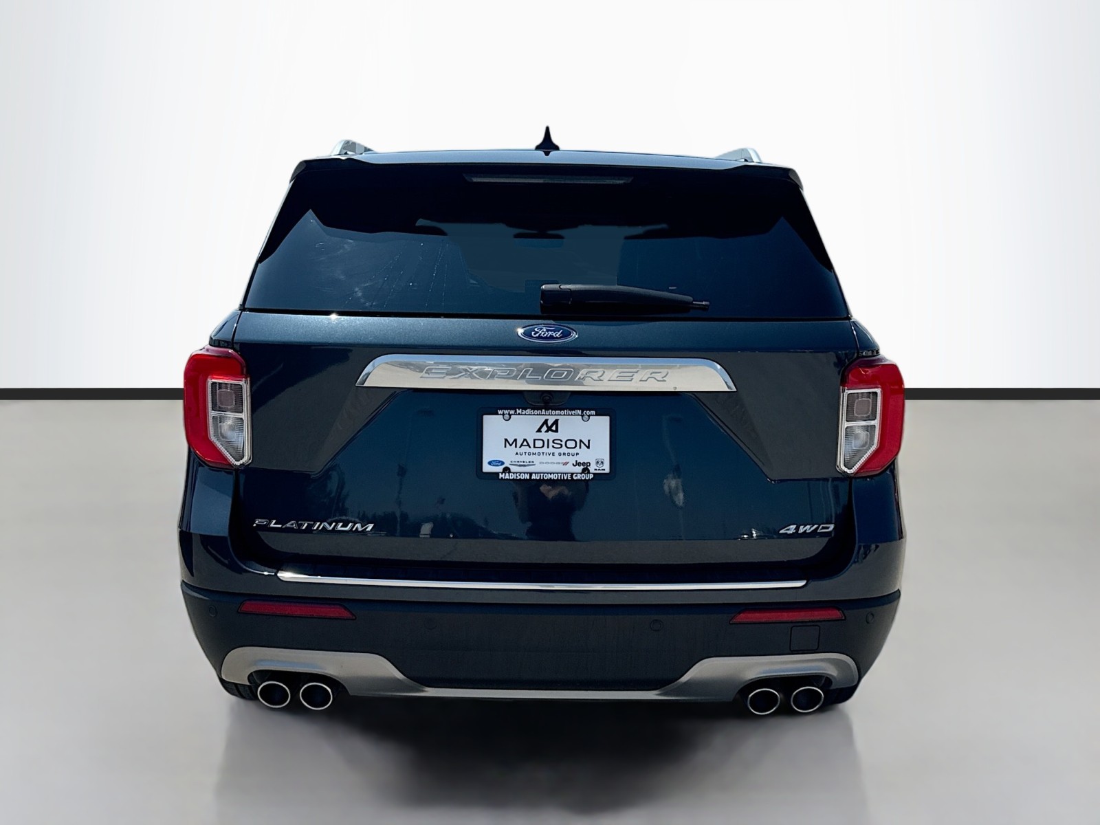 2022 Ford Explorer Platinum photo 5