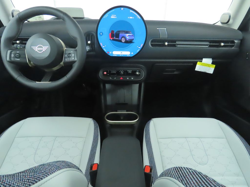 2025 Mini Countryman S photo 13