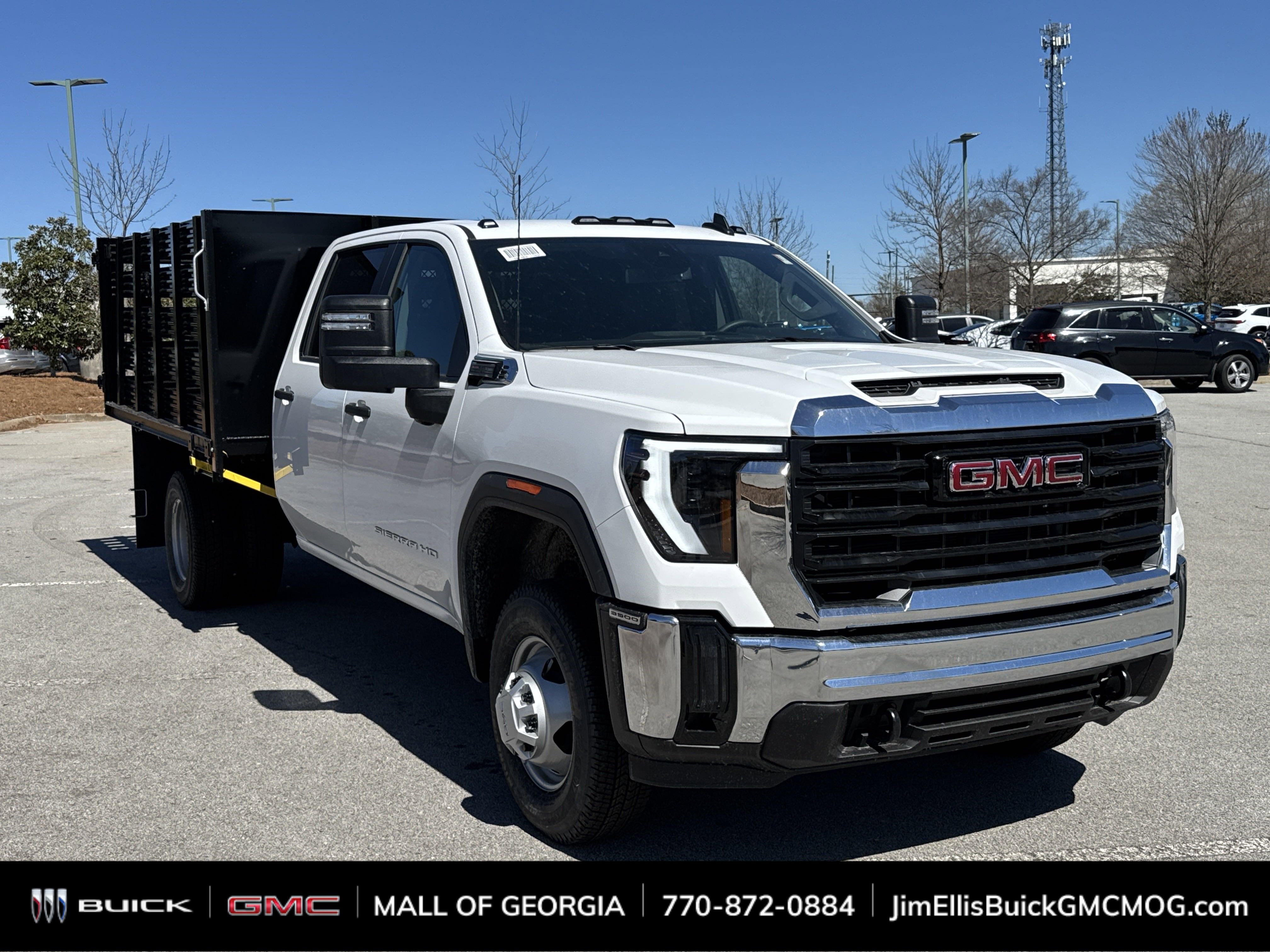 2025 GMC Sierra 3500 Chassis Cab Pro's photo