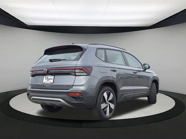 2025 Volkswagen Taos S photo 4