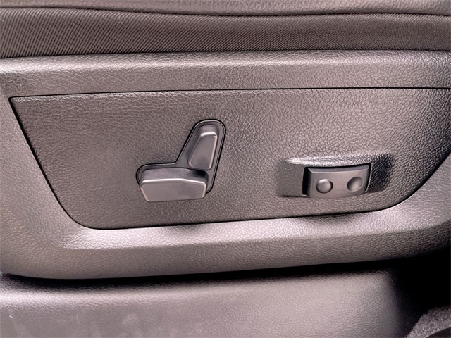 2024 Ram 2500 Laramie photo 4