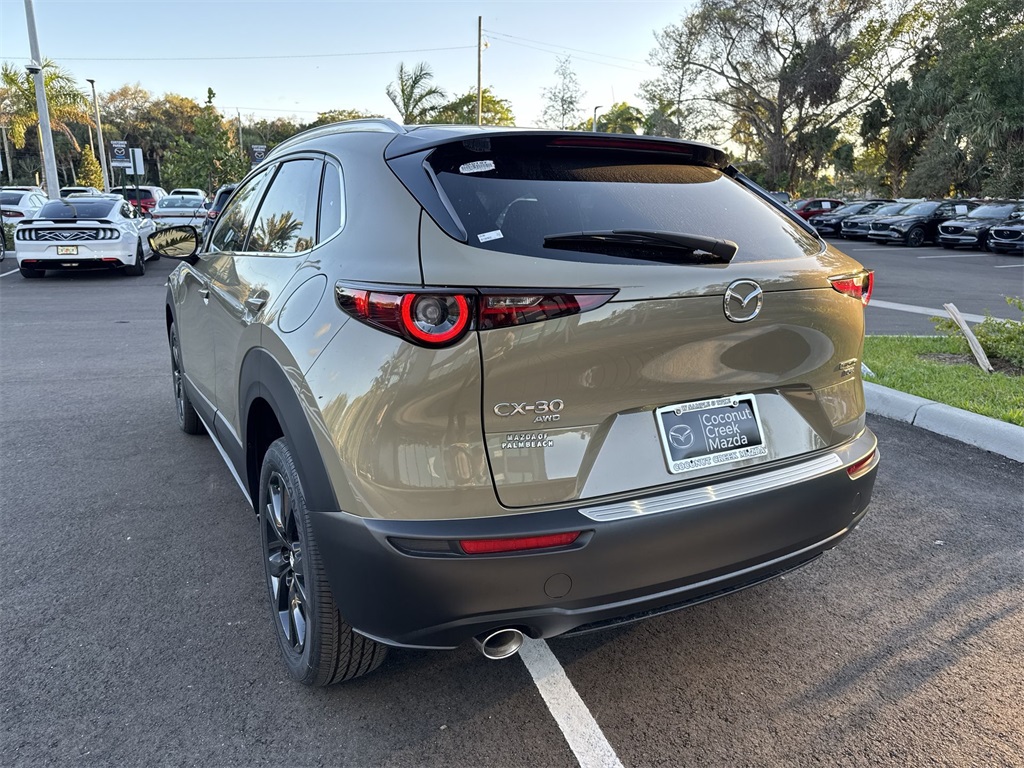 2024 Mazda CX-30 2.5 Turbo Carbon photo 12