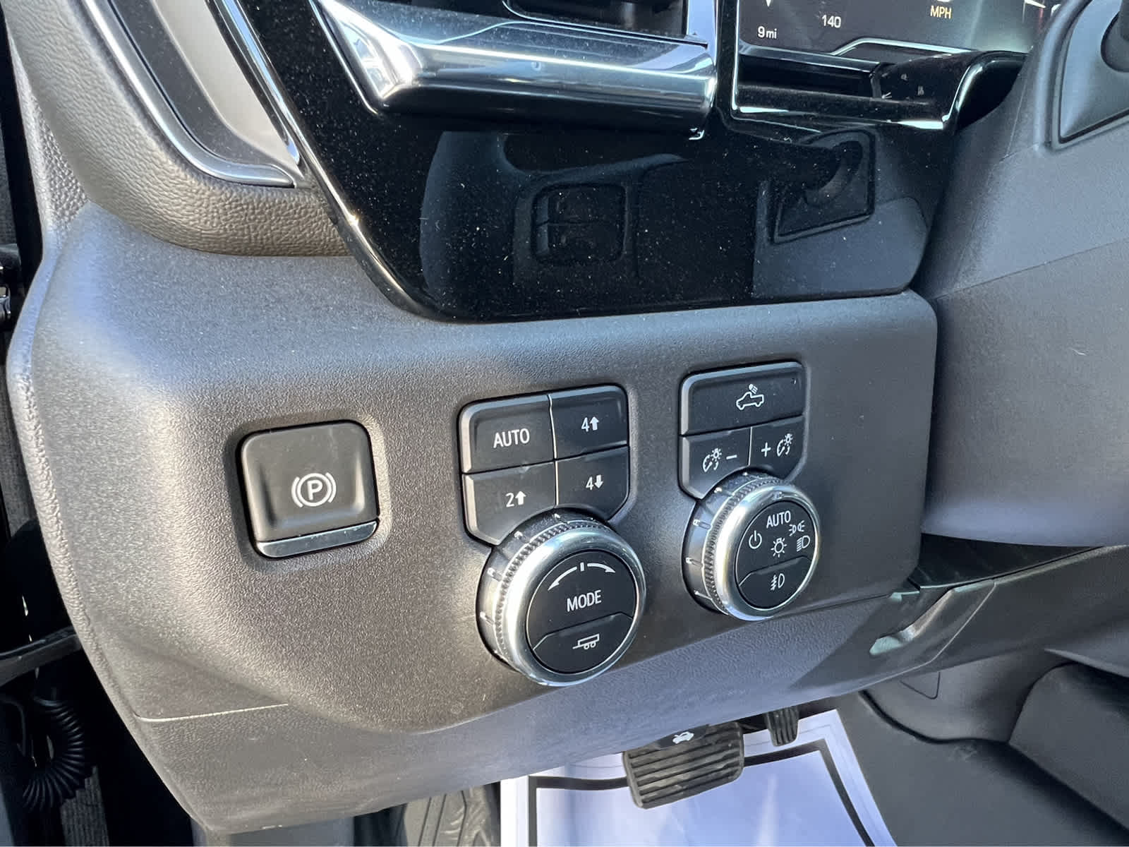 2024 Gmc Sierra 1500 Elevation photo 11