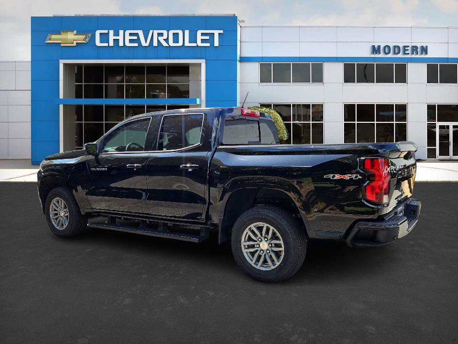 2026 Chevrolet Colorado LT photo 3