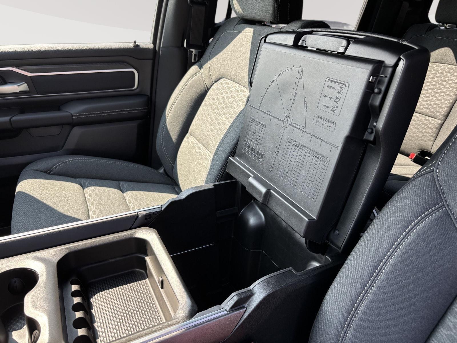 2026 Ram 1500 Big Horn photo 20