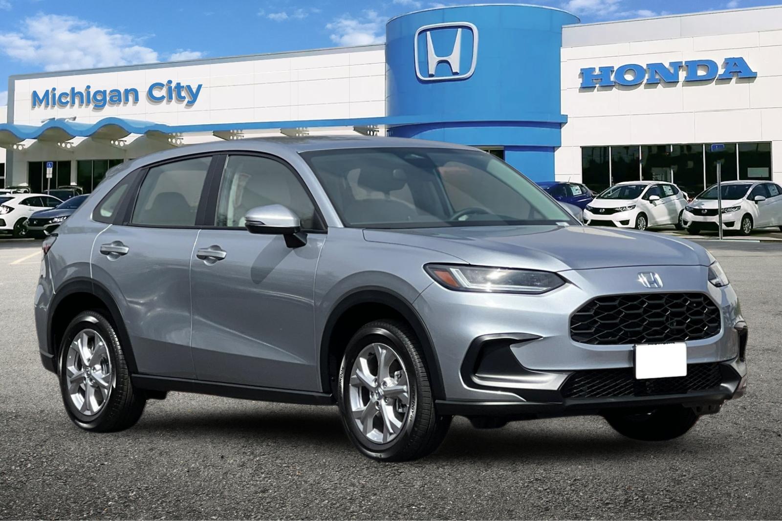 2025 Honda HR-V LX photo 3