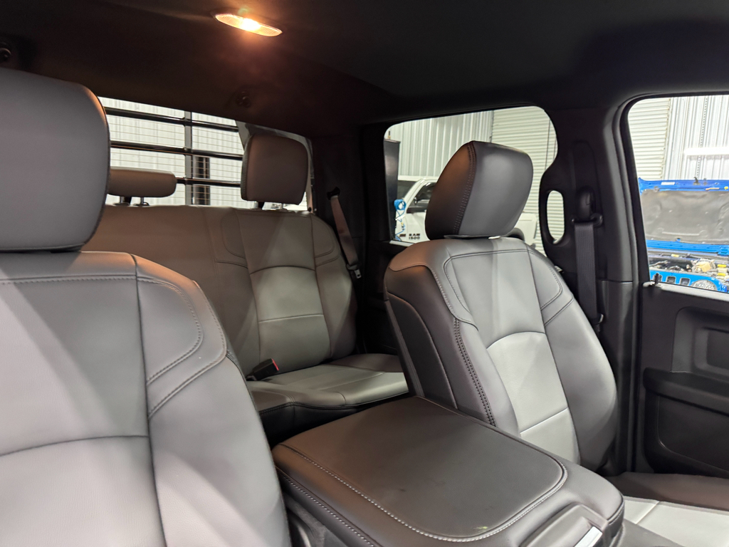 2025 Ram 4500 Tradesman photo 9