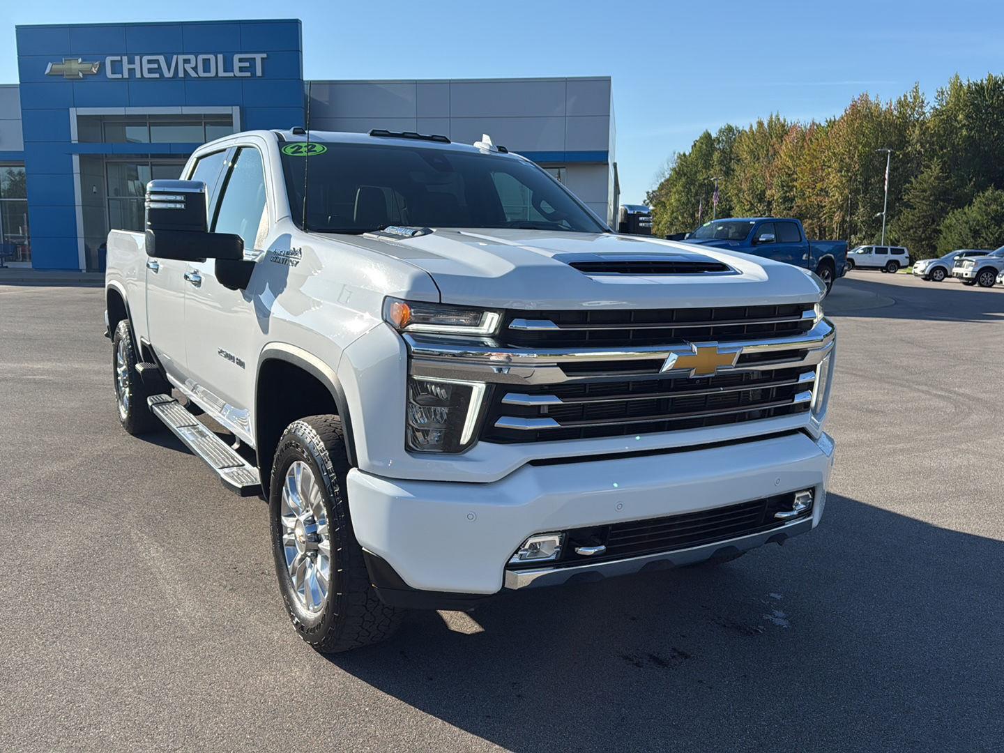 2022 Chevrolet Silverado 2500HD High Country photo 2
