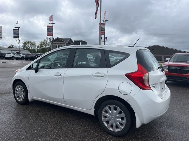 2016 Nissan Versa Note SV photo 5