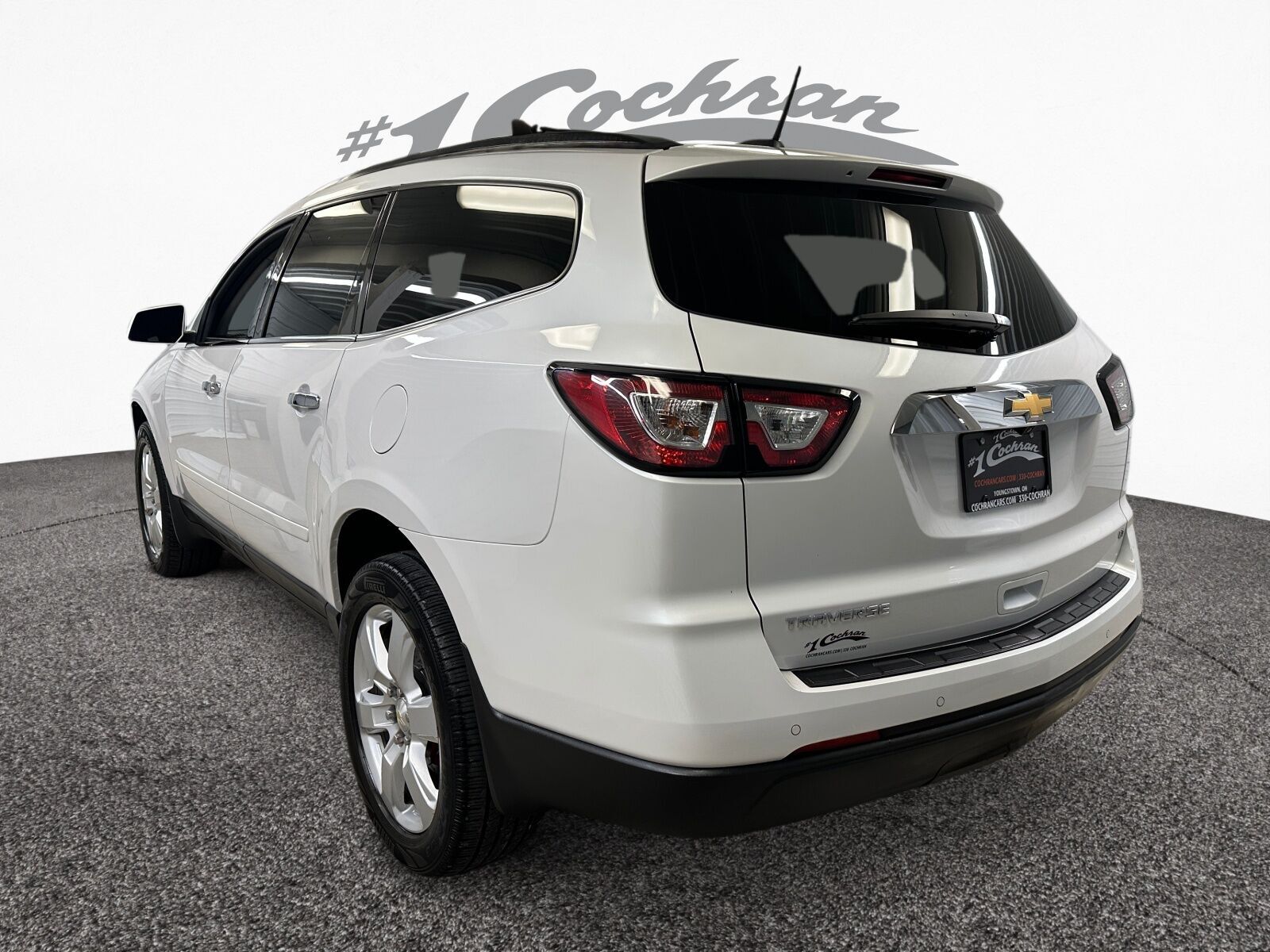 2017 Chevrolet Traverse 1LT photo 6
