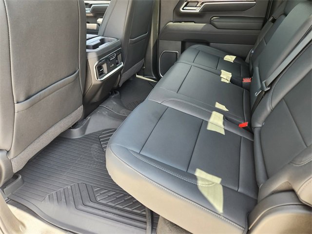 2025 Chevrolet Silverado 2500HD LTZ photo 19