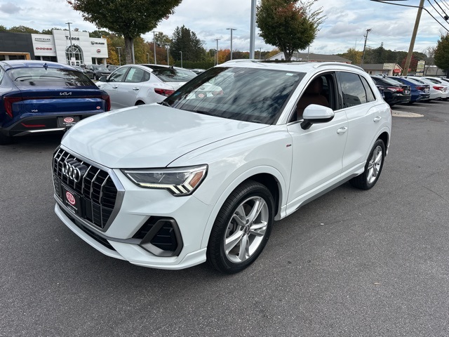 2020 Audi Q3 Premium Plus S line photo 3