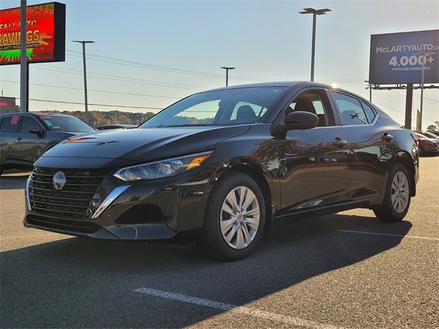 2025 Nissan Sentra S photo 4