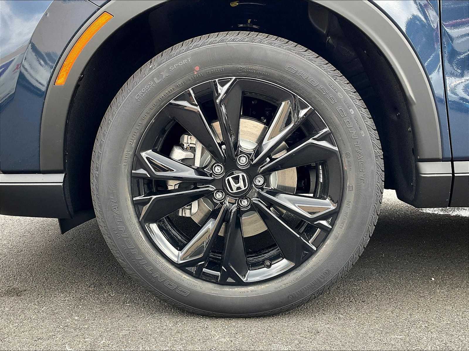 2026 Honda CR-V Hybrid Sport Touring photo 7
