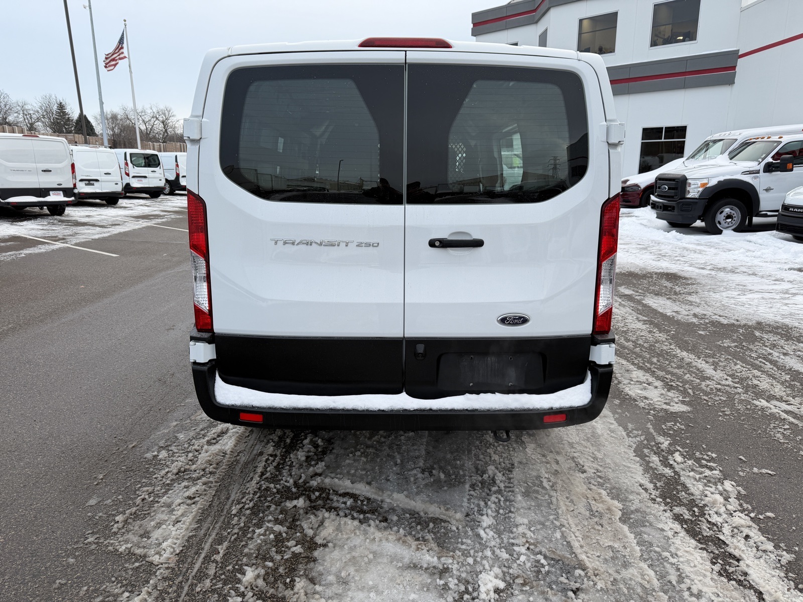 2024 Ford Transit photo 4