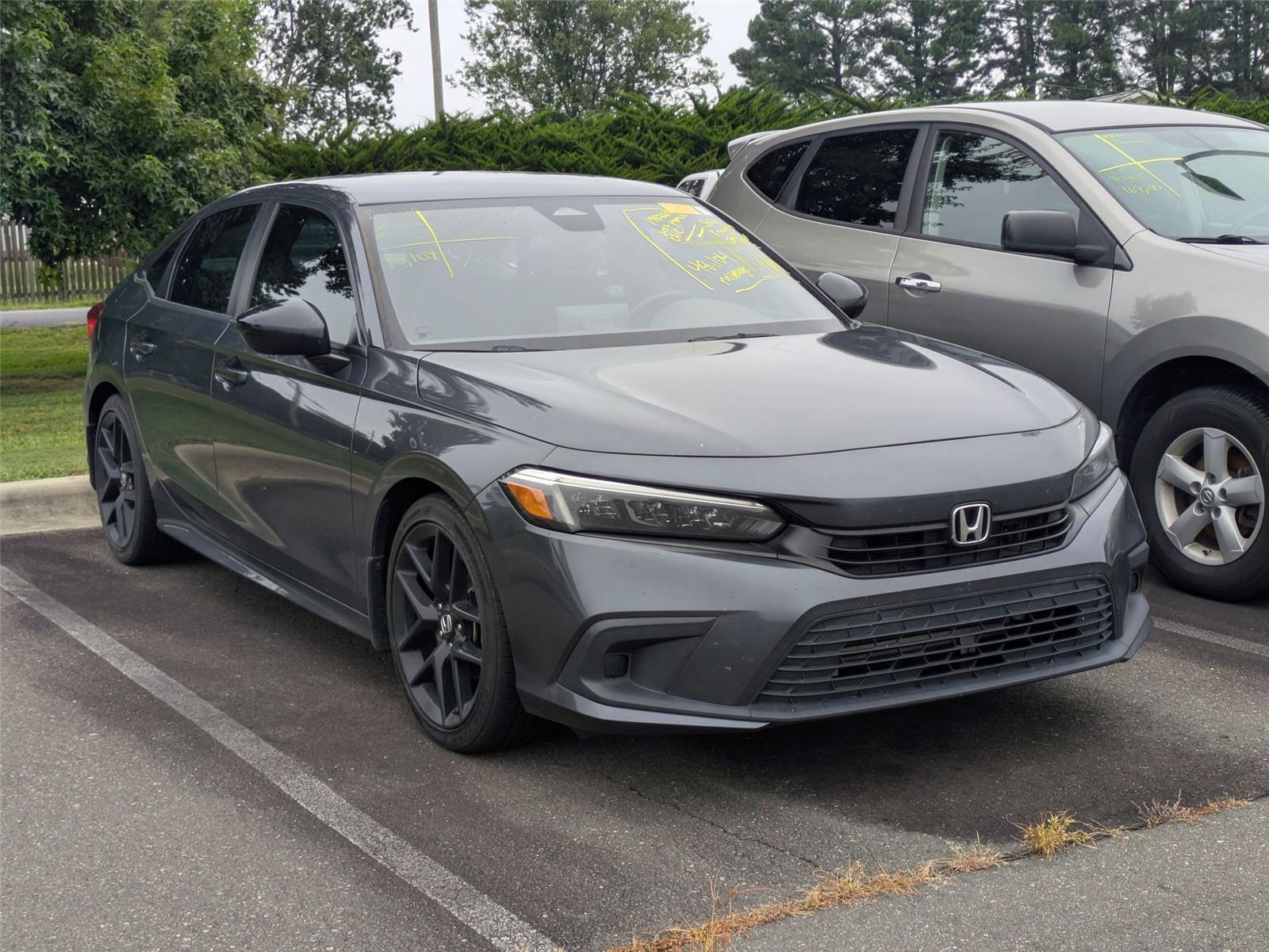 2022 Honda Civic Sport photo 3