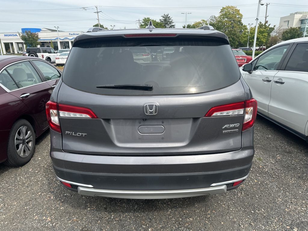 2021 Honda Pilot Touring photo 5